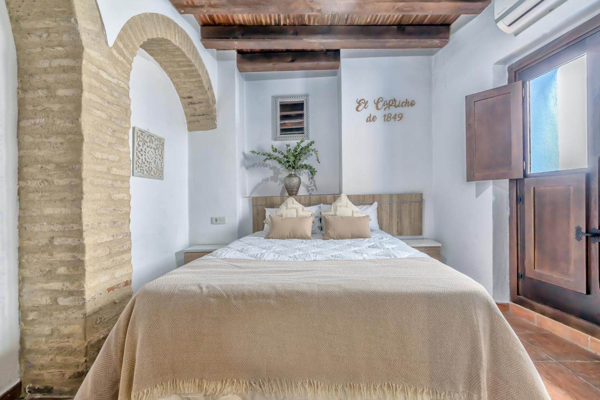 El Capricho De 1849 & Parking Apartment Cordoba Luaran gambar