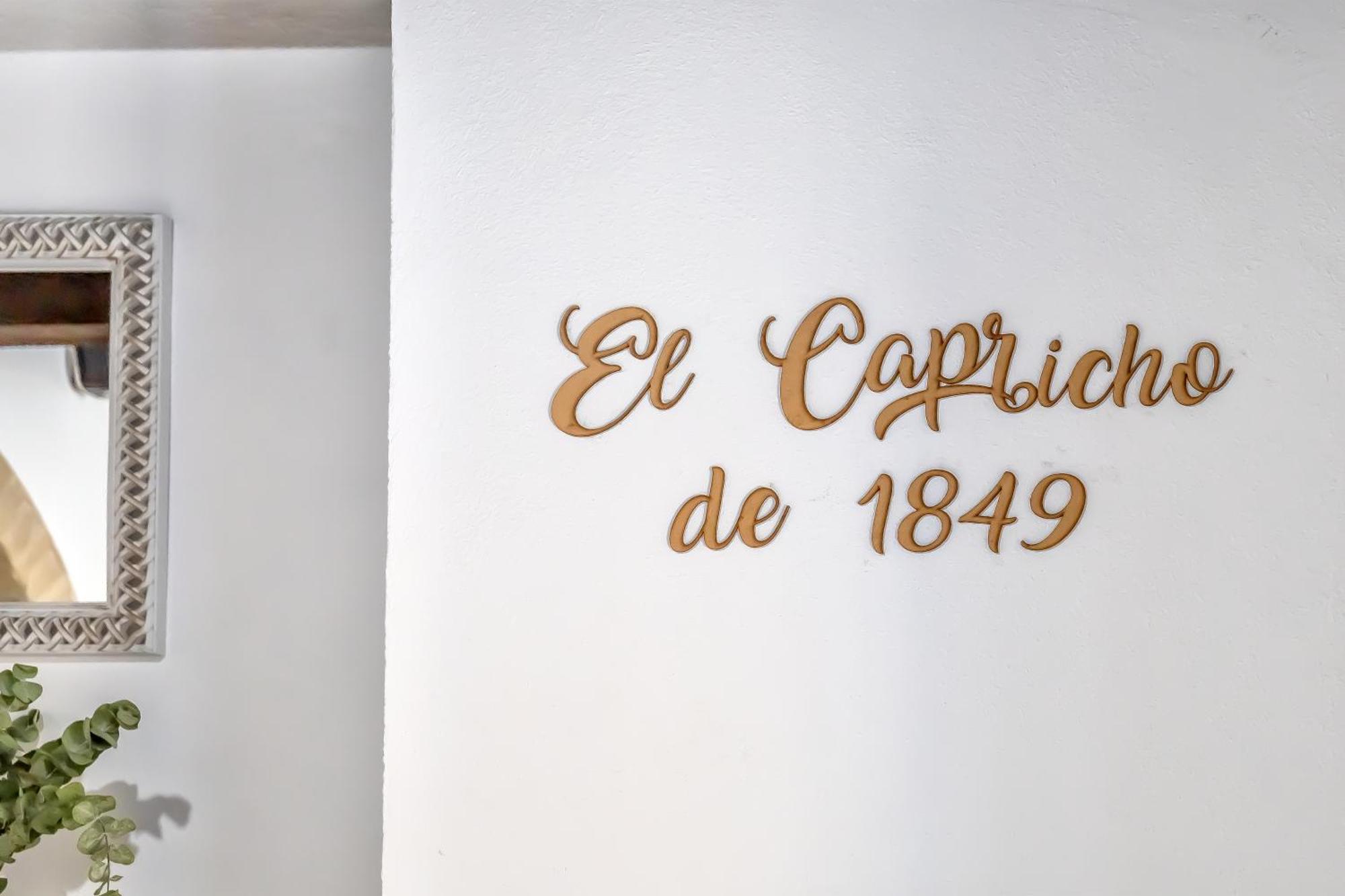 El Capricho De 1849 & Parking Apartment Cordoba Luaran gambar