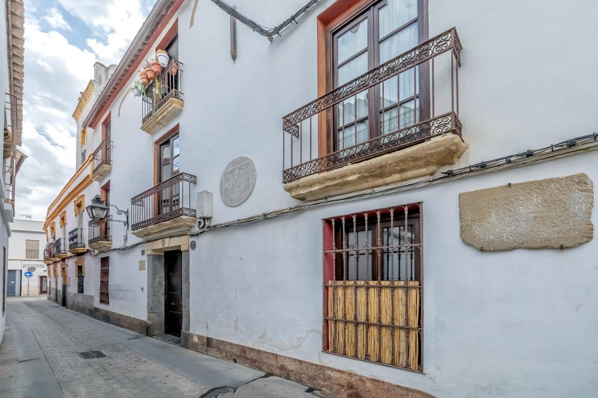 El Capricho De 1849 & Parking Apartment Cordoba Luaran gambar